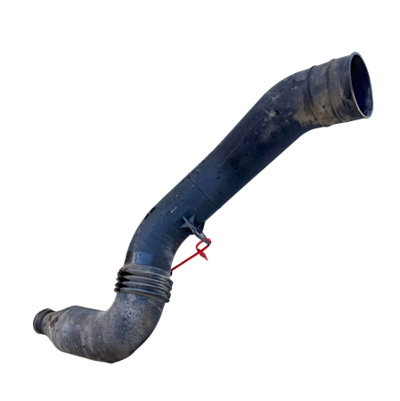 Insugs slang från luftrenaren till turbon